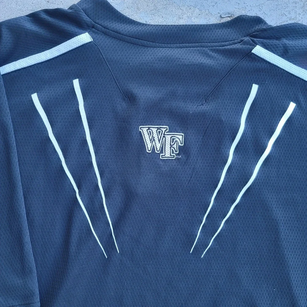 Vintage Nike Team Authentic Fit DRY Wake Forest WF Basketball Warm Up Jersey XXL